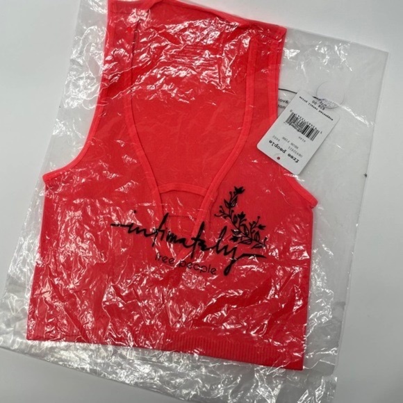 NEW Free People Intimately FP Strapped In Crop Top NWT BRAMI TANK TOP NEON XS/S - Picture 2 of 3